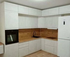 Модульная кухня Бруклин 2.4 x 2 м (Бетон белый) в Вилюйске - vilyujsk.katalogmebeli.com | фото 15